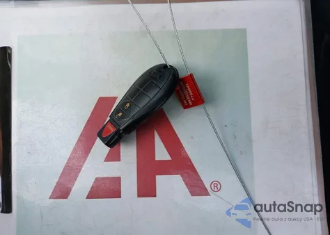 2015 Jeep Cherokee Latitude из США, поврежденный, VIN 1C4PJLCS6FW506528